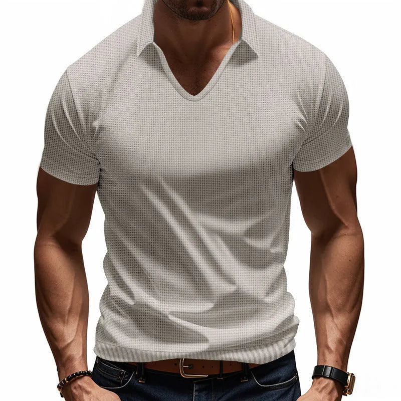 Men's casual V-neck short sleeve t-shirt in loose fit with six colour options