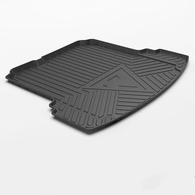 Black car boot liner with carbon fibre pattern, TPE tailgate protection pad
