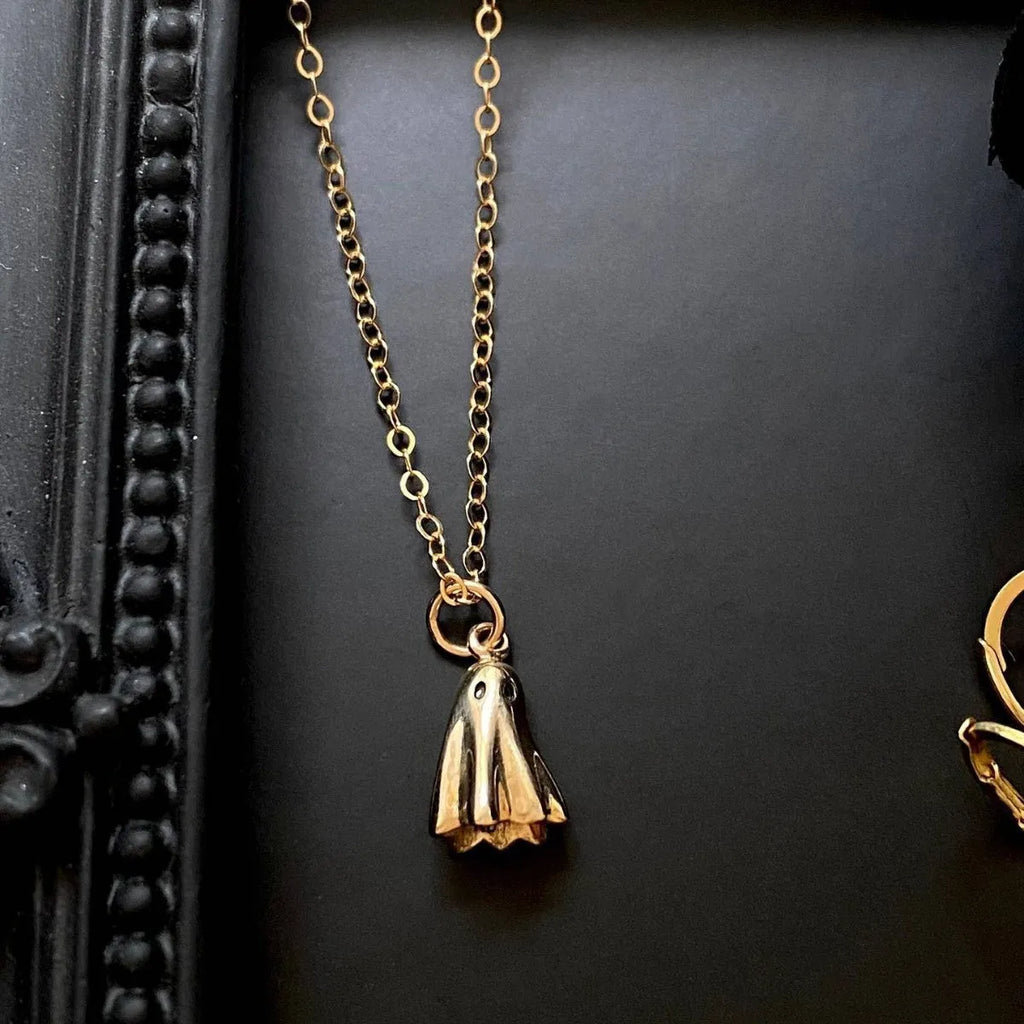 Ghost pendant necklace with titanium steel spectral pendant on stainless steel twisted chain