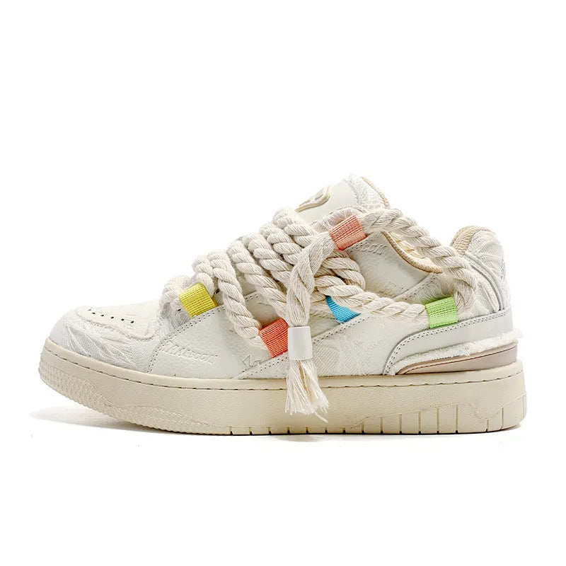 Creamy white retro skateboard shoes with low-top design and platform heel