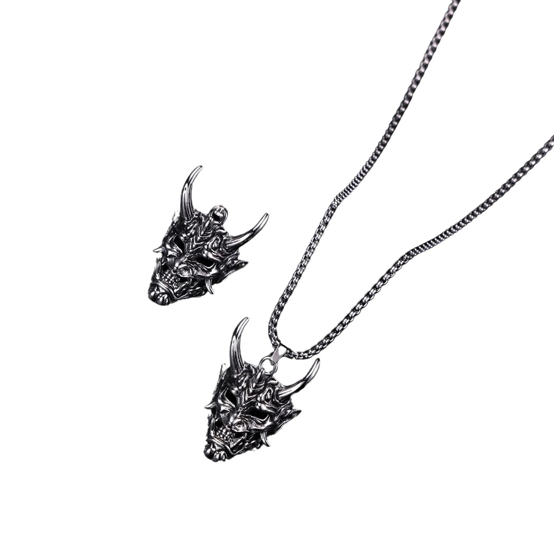 Men's vintage silver necklace with 40mm x 27mm x 20mm electroplated zinc alloy pendant