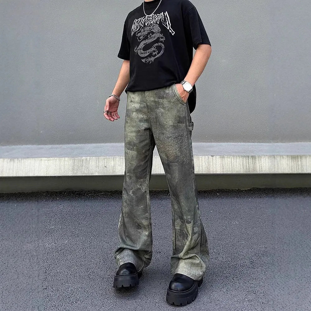 Men's retro digital camouflage jeans in straight cut denim trousers with cotton composition