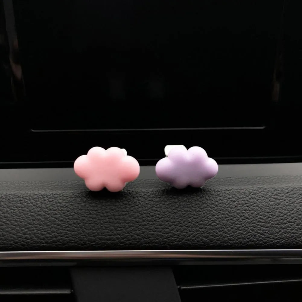 Resin Baiyun cartoon car fragrance clip in six colours for dashboard or vent mounting