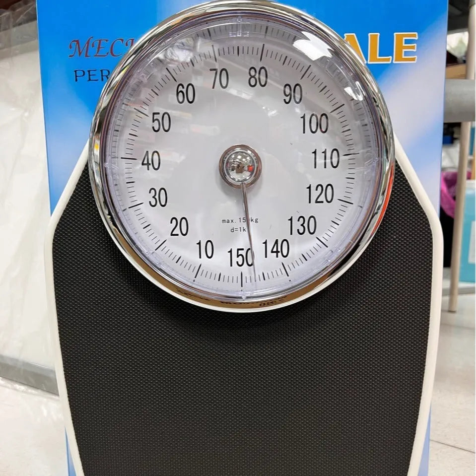 Black mechanical pointer body weight scale with large dial display on 47x35cm platform