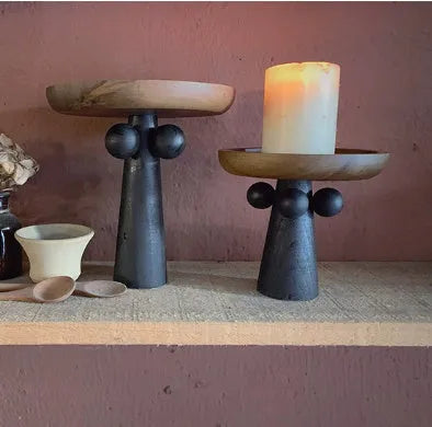 Nordic high-legged round wooden tray for candles and home decor in natural wood colours