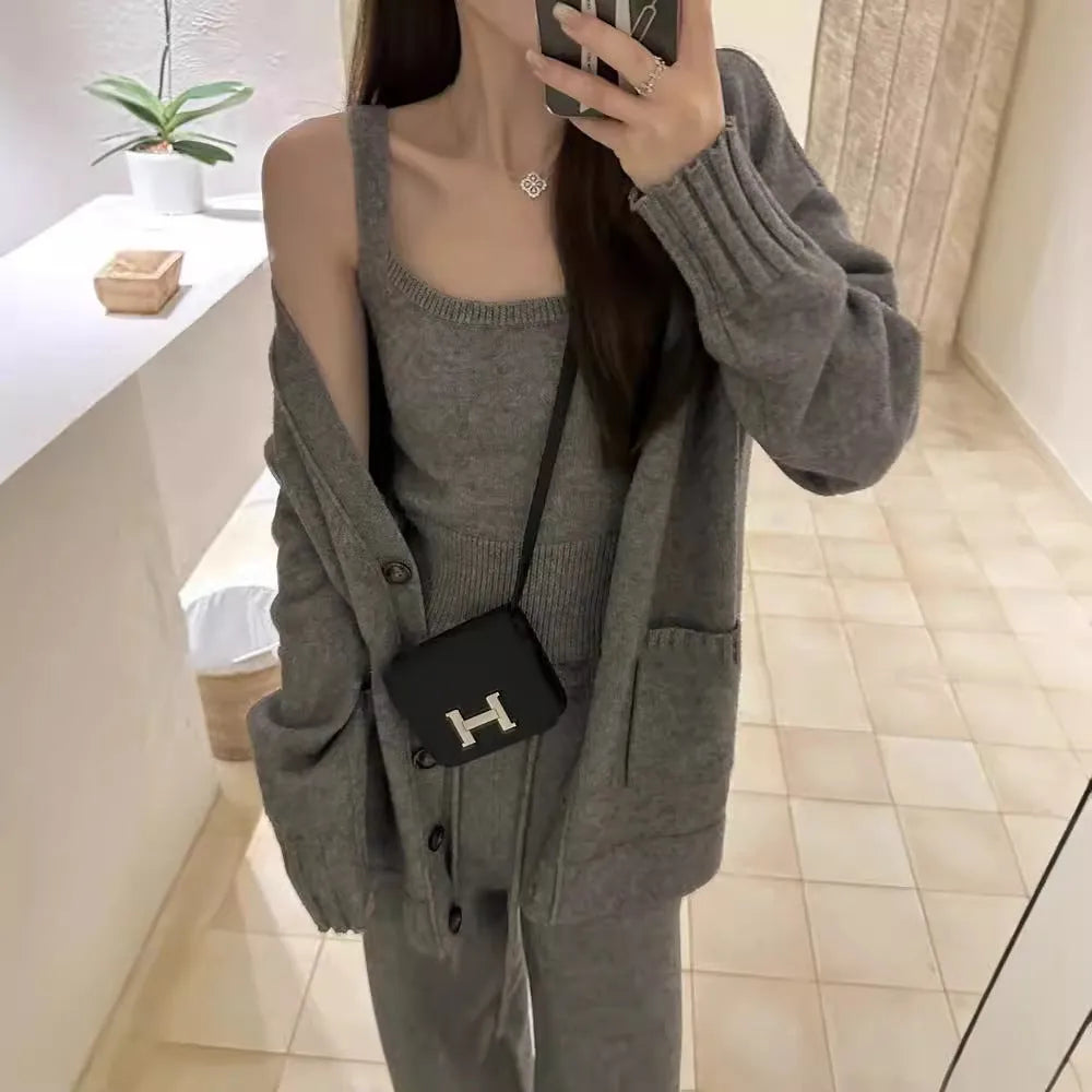 Women's knit cardigan suspender pants three-piece set in wool blend fabric, loose fit casual styling