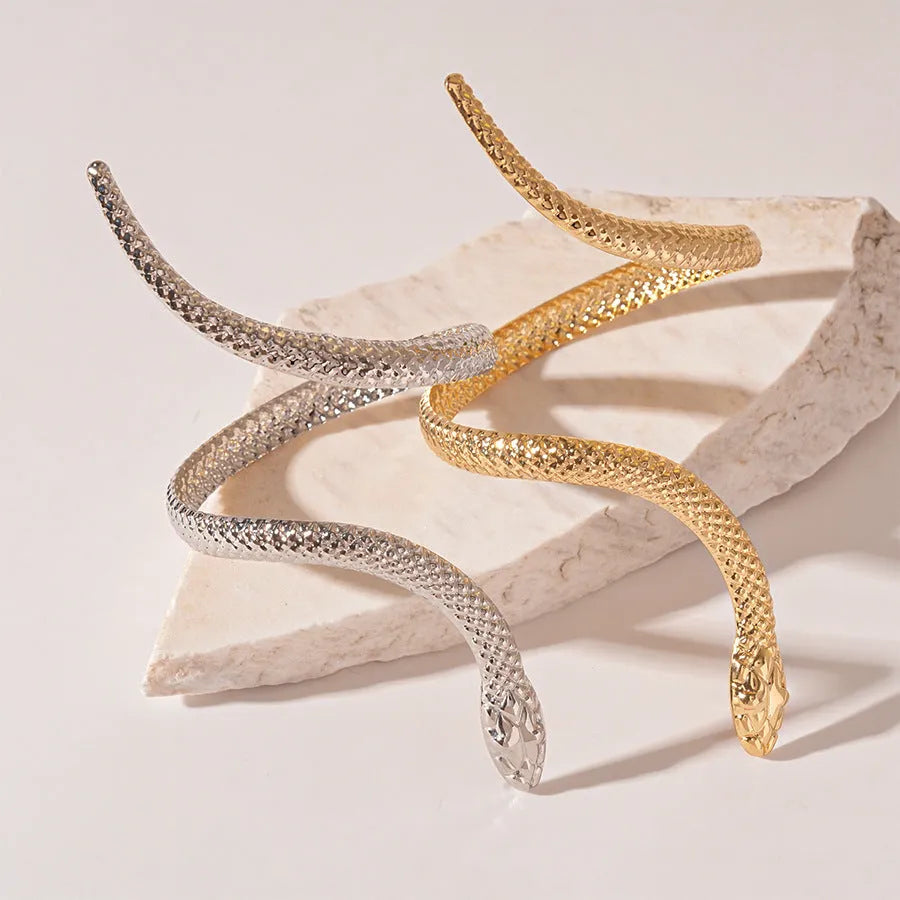 Metal exaggerated twisted winding snakes ring bracelet 2-piece set in gold or silver