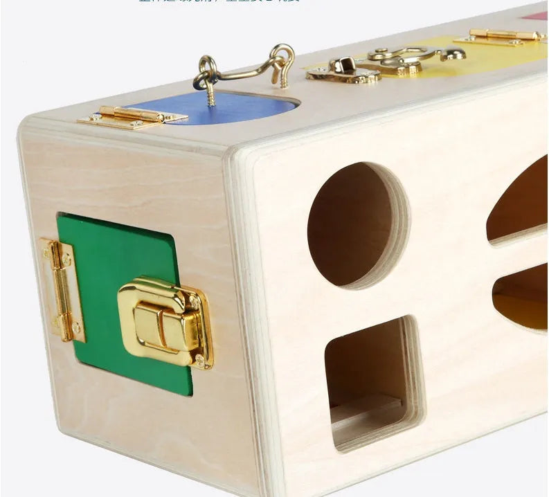 Wooden preschool shape lock box educational toy with 12 pieces