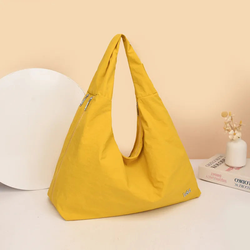 Heart-shaped women's nylon underarm bag in crossbody style with large capacity