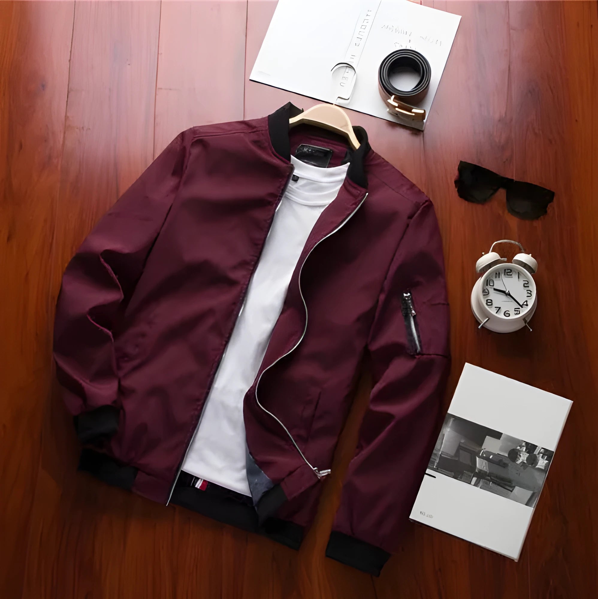 Men's slim fit casual baseball jacket with side zippered pockets in solid colour