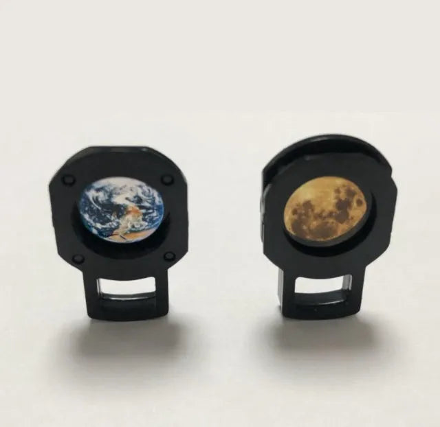 Earth and moon star projection lamp with adjustable bracket showing celestial projection effects