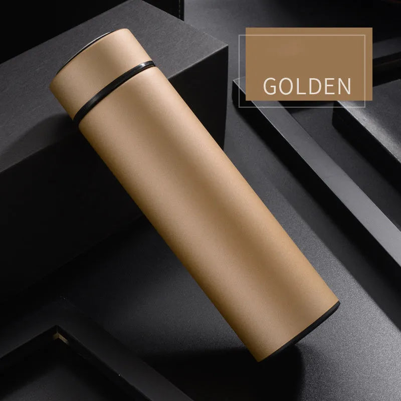 450ml stainless steel vacuum-insulated water bottle in black, red, gold, blue, and colour-changing temperature-sensitive versions.