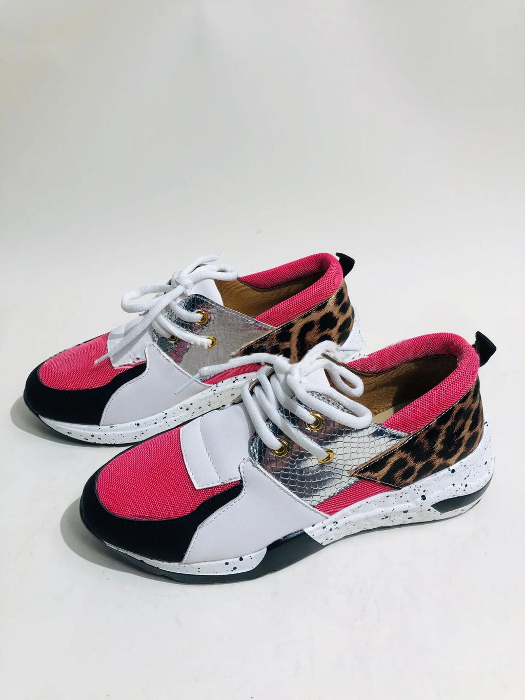 Women's casual wedge heel sports shoes in suede with animal print options