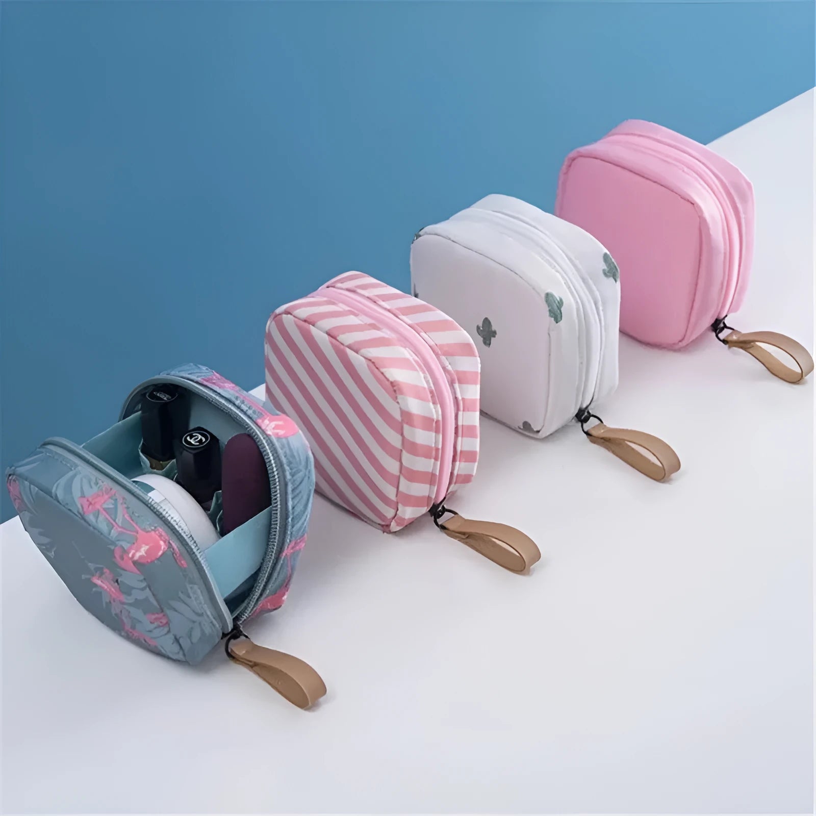 Cube-shaped cloth makeup storage bag with zip closure in blue, pink, white colour options
