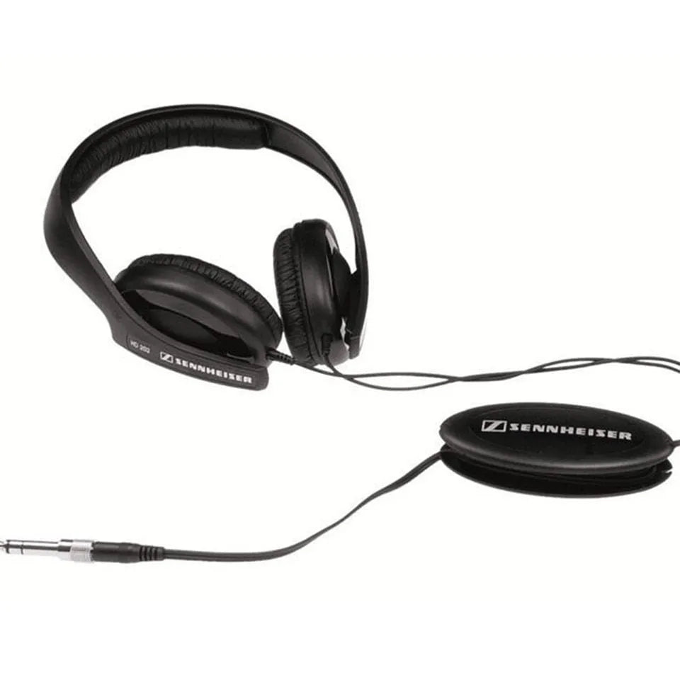 Black head mounted stereo headphones with microphone and 3.5mm plug