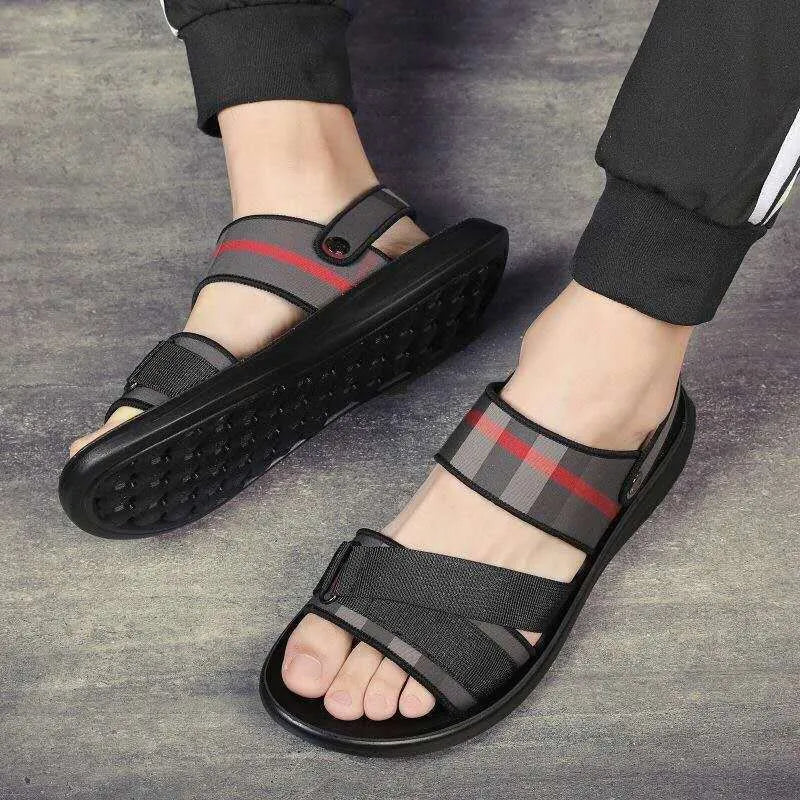 Youth sports sandals with Lycra upper and polyurethane sole for summer leisure wear