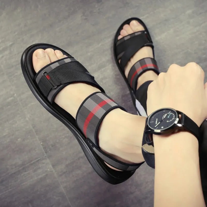 Youth sports sandals with Lycra upper and polyurethane sole for summer leisure wear