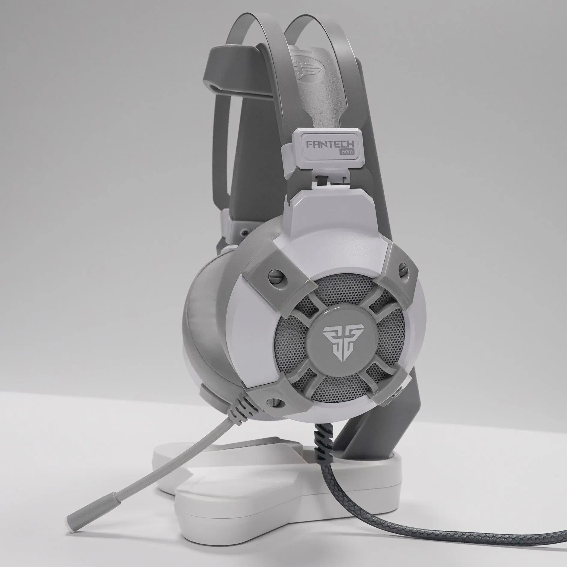 Black FANTECH HG11 USB gaming headset with RGB lights and inline remote on cable