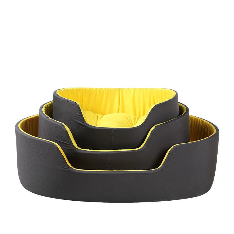 Washable cloth pet kennel for cats and dogs in black or green with three size options.