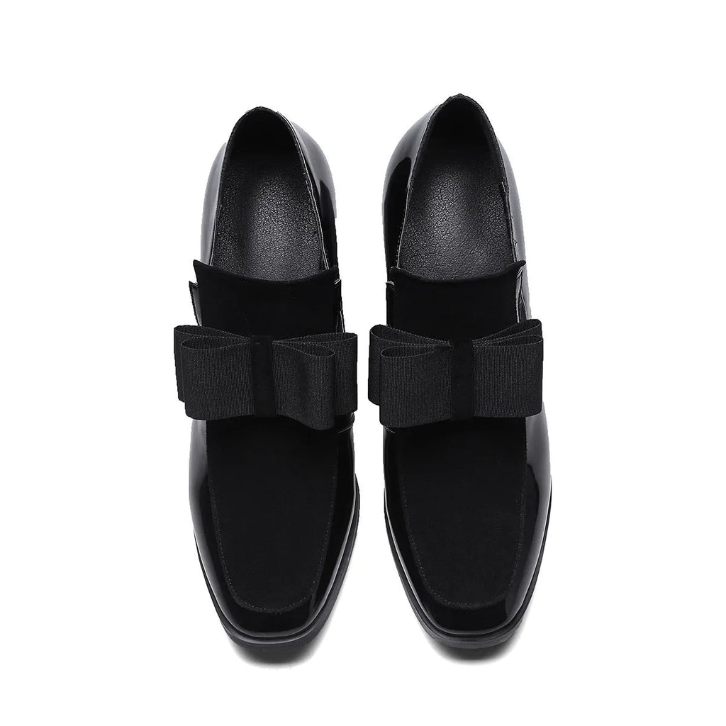 Women's large size patent leather thick heel shoes in black or wine red with square toe and rubber soles