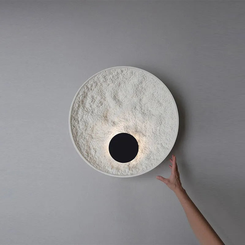 White iron wall lamp with modern design in 300mm and 500mm size options