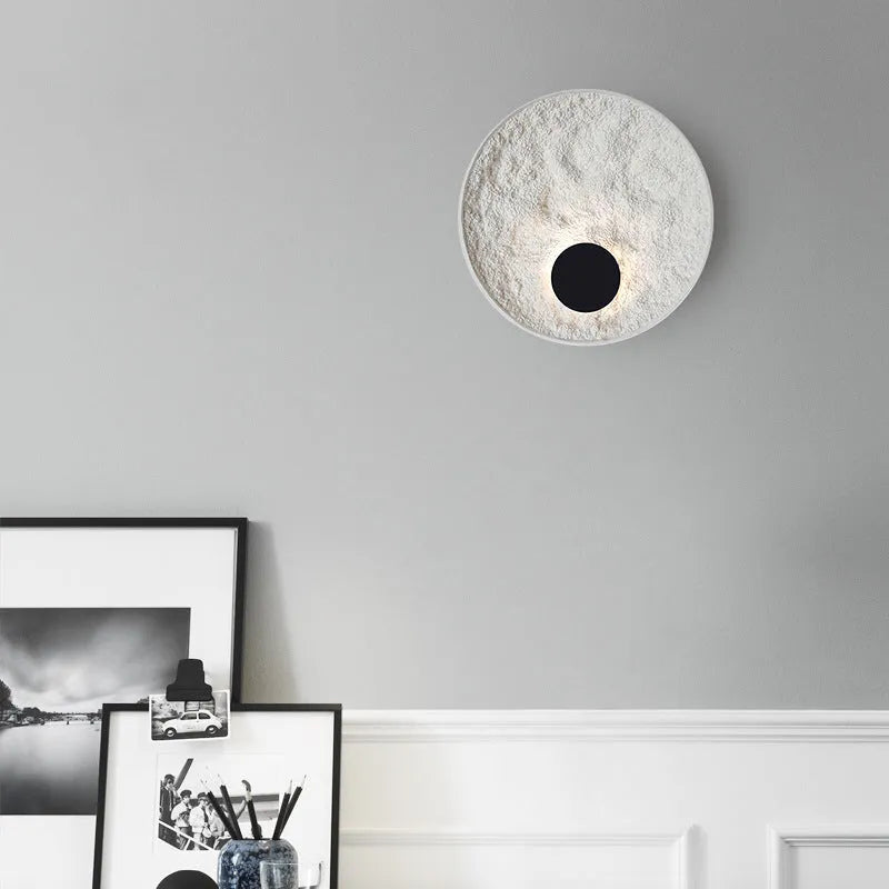 White iron wall lamp with modern design in 300mm and 500mm size options