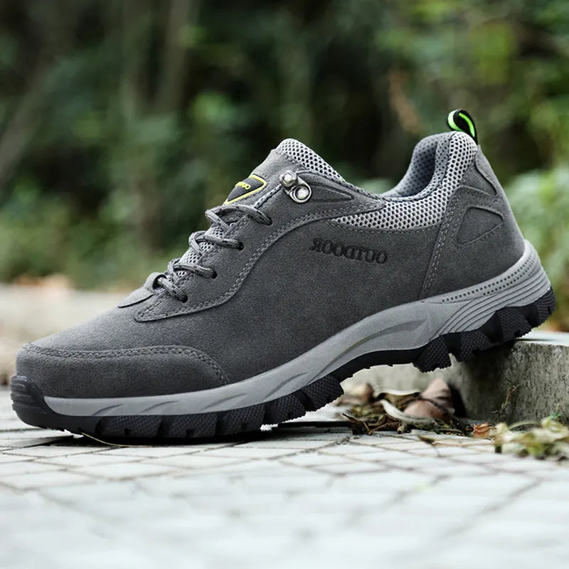 Men's low top outdoor hiking shoes in army green, available in extended UK sizes from 39 to 49.