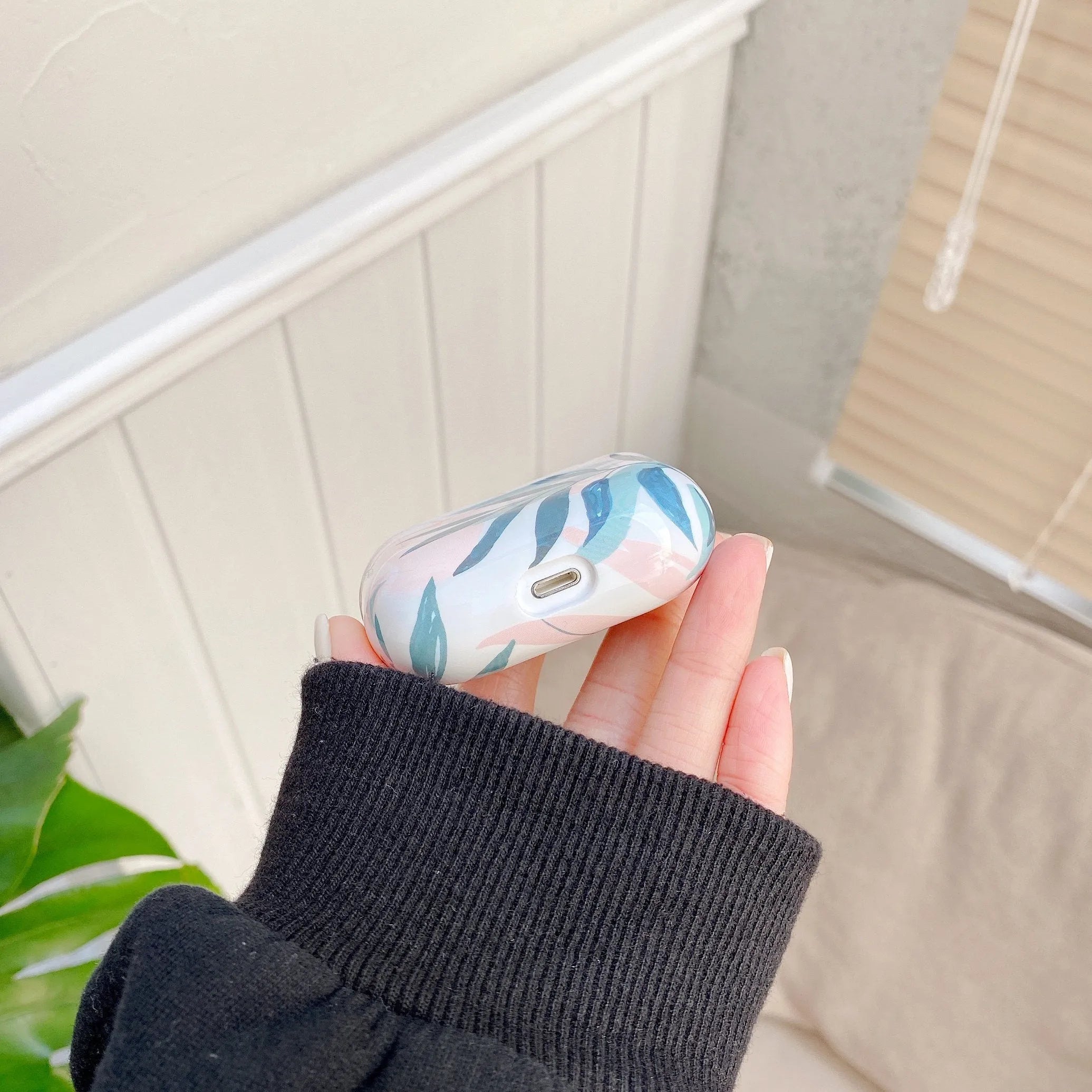 Blue banana leaves design AirPods protective case for AirPods 1/2 generation and Pro models