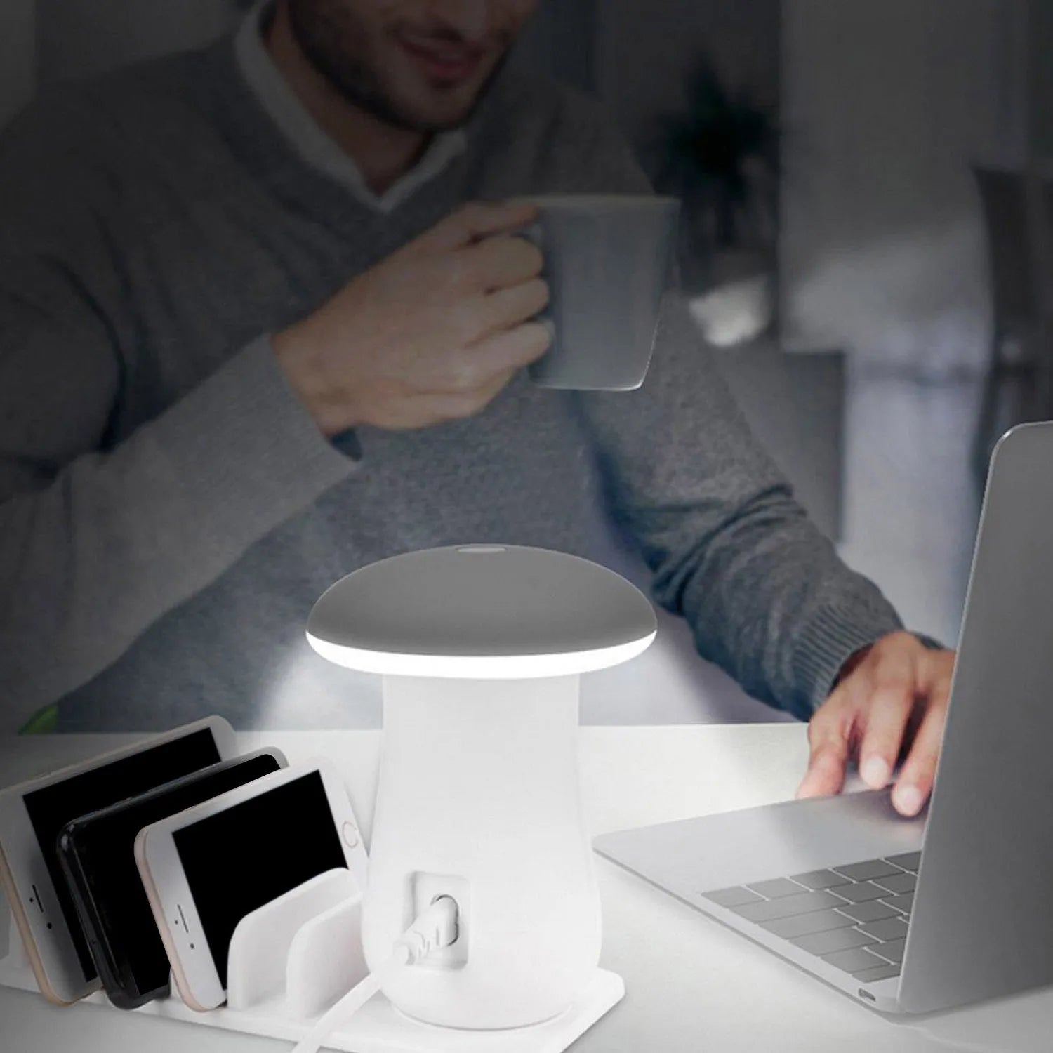 White mushroom-shaped LED lamp with 5-port USB charging dock station for smartphones and tablets