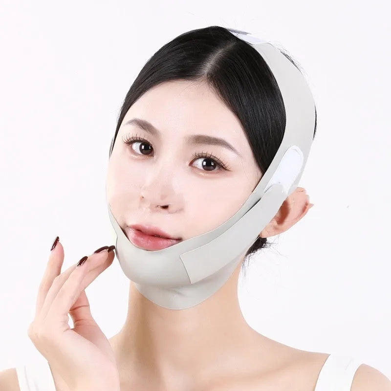 Small V face shaping mask in green and purple graphene fabric for facial lifting and tightening