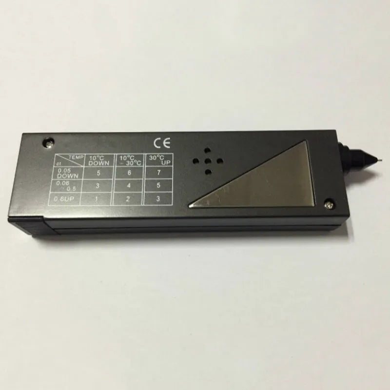 Second generation portable diamond thermal conductivity tester with metal probe