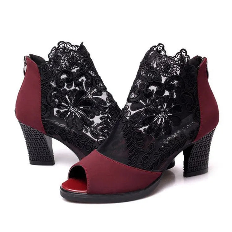 Lucyever women's black lace gladiator sandals with square heel and zip closure