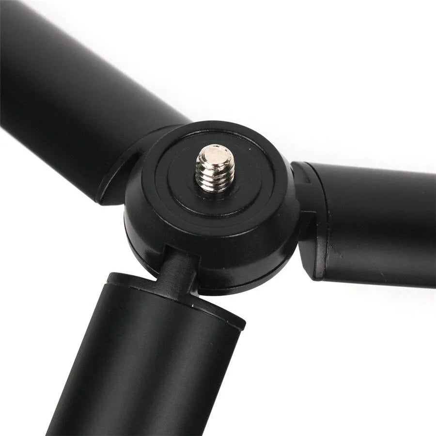 Black aluminium alloy tripod for mobile phones compatible with Apple iPhones