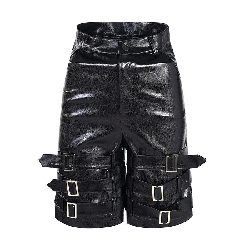 Black men's PU leather casual cropped shorts with a medium-low waist on a mannequin.
