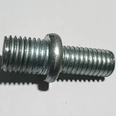 Aluminium weeding head with screw mower design for Ouma brushcutters, shown with three different sized screws.