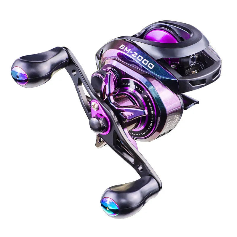 BM2000 fishing reel with water drop design, shown in left-hand and right-hand retrieve models.