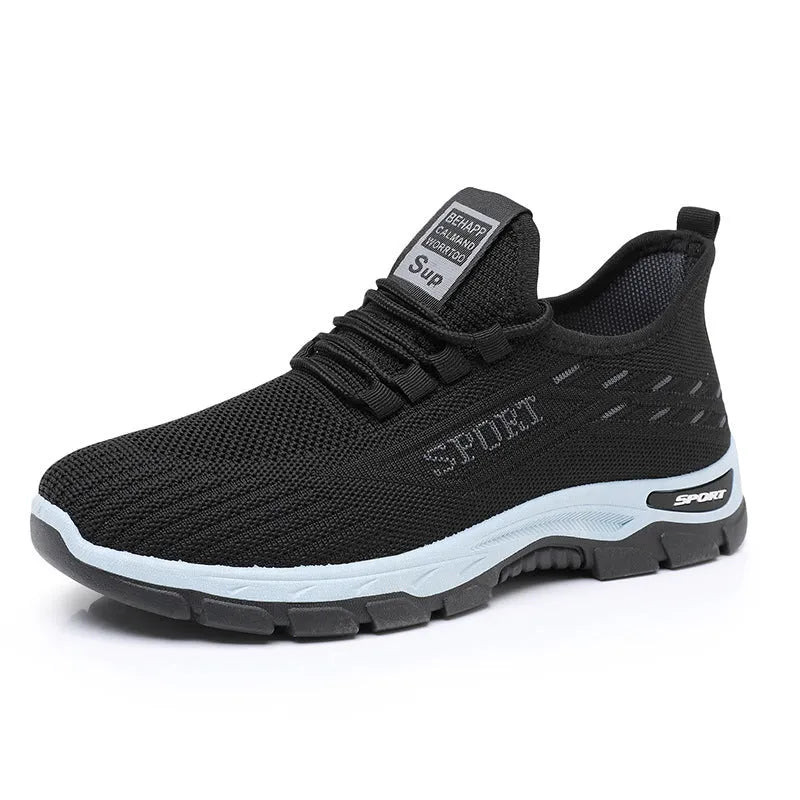 Men's and women's low-top casual sneakers with a round toe and soft PVC sole.
