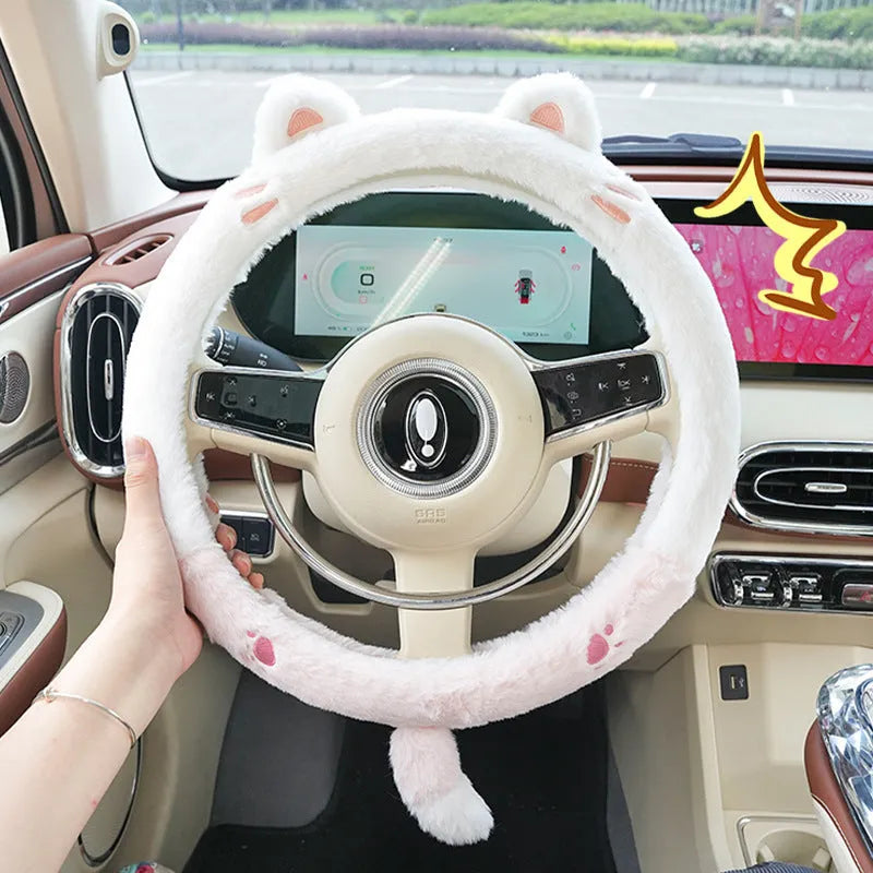 Plush winter steering wheel cover with embroidered animal design fits 38cm diameter