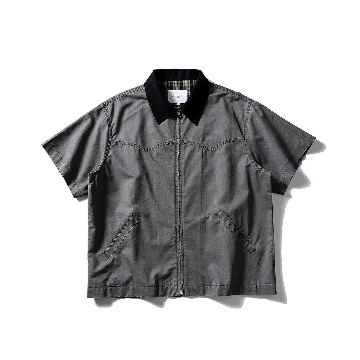 Short sleeve washed overalls shirt cardigan in loose fitting khaki or grey cotton