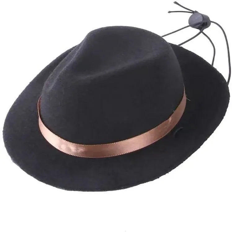 Wool felt mini pet hat for dogs and cats in pink colour showing 15.5cm diameter measurement