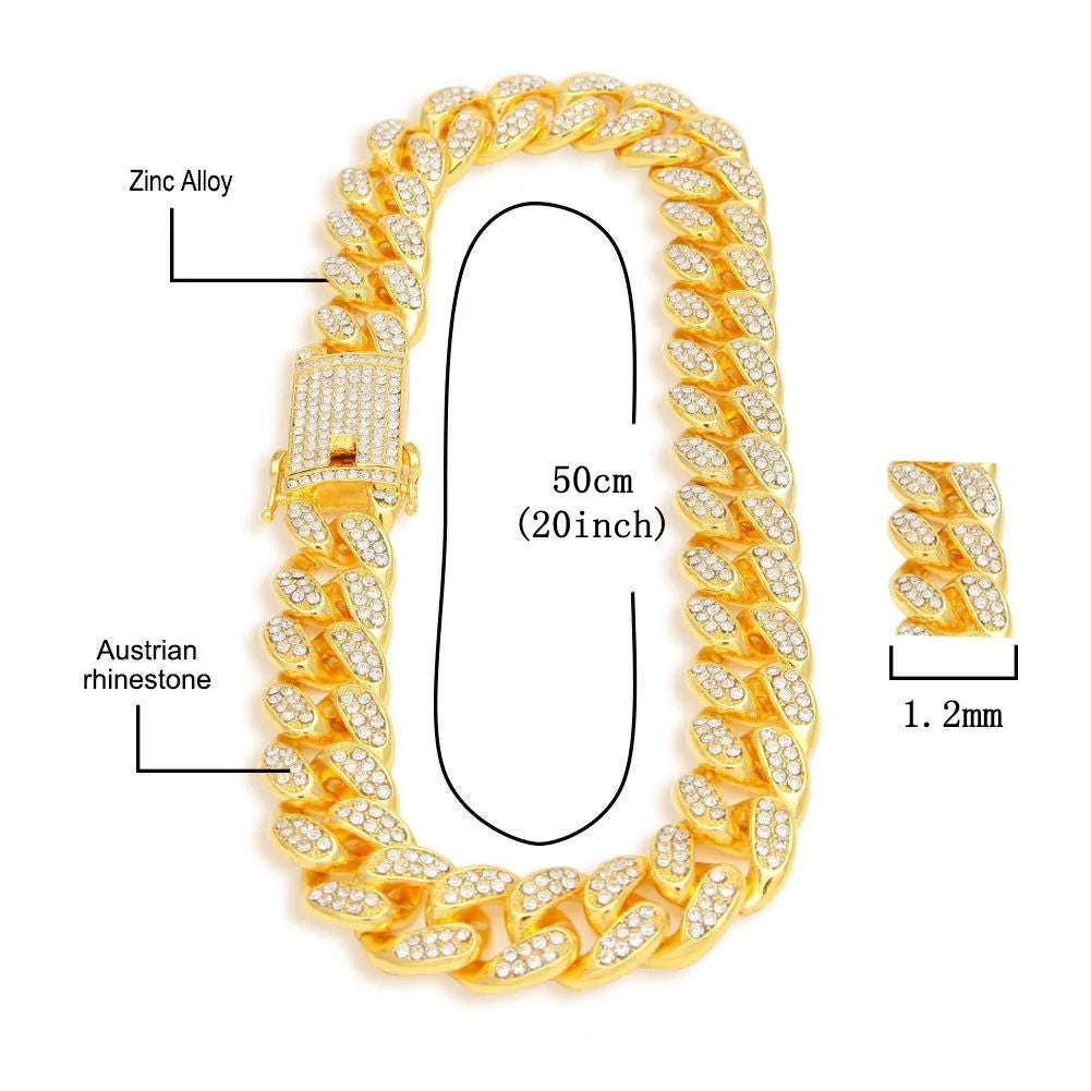 Roman grain graduation quartz watch set with square diamond dial and black mesh band with bracelet and necklace
