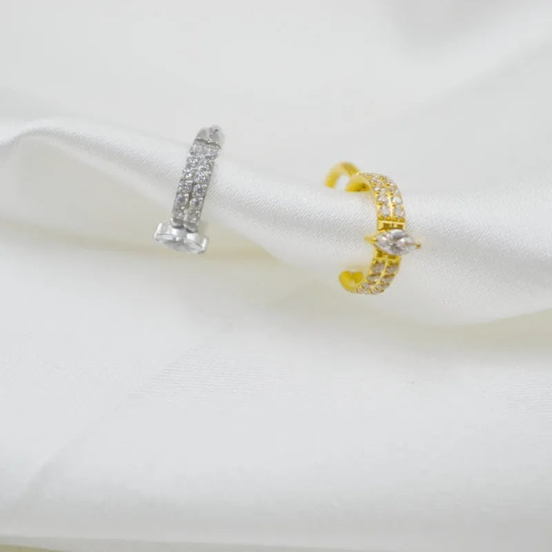 316 titanium steel heart shape earrings with full diamond appearance in silver and gold colours