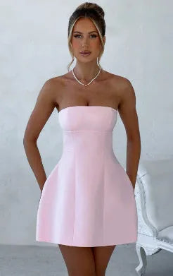 Women's solid colour backless tube dress with A-line skirt in summer styling