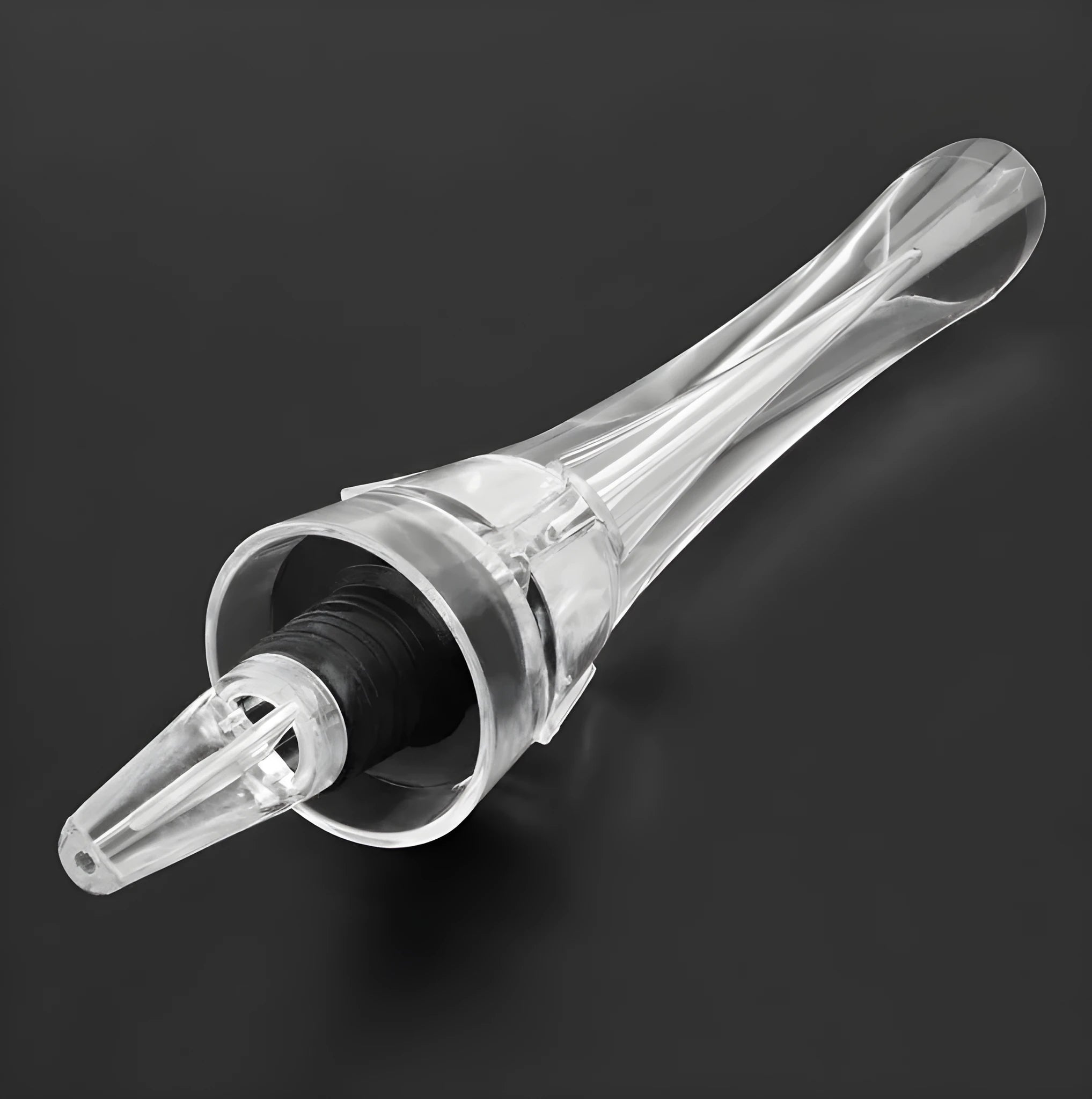 Clear acrylic wine aerator with stainless steel filter, measuring 16cm long.