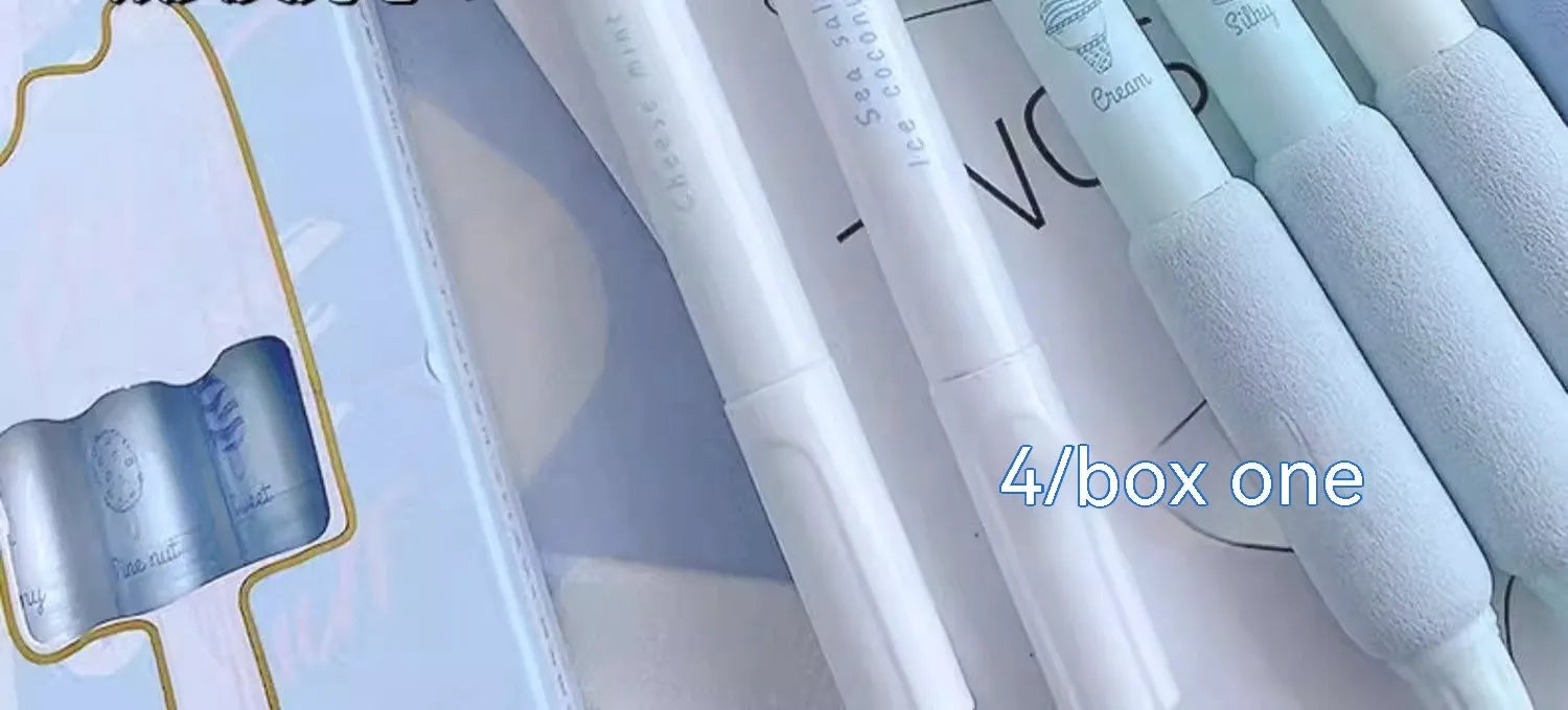 Four 0.5mm double-tipped calligraphy pens with fluorescent tips for student handwriting practice