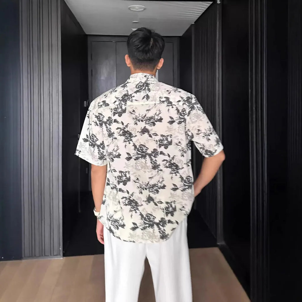 Loose casual floral printed short sleeve shirt in black or white colours
