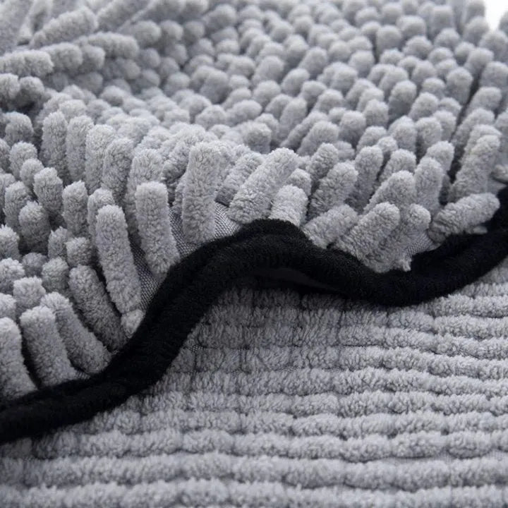 Blue pet bath towel for dogs and cats, size 62 by 23 centimetres