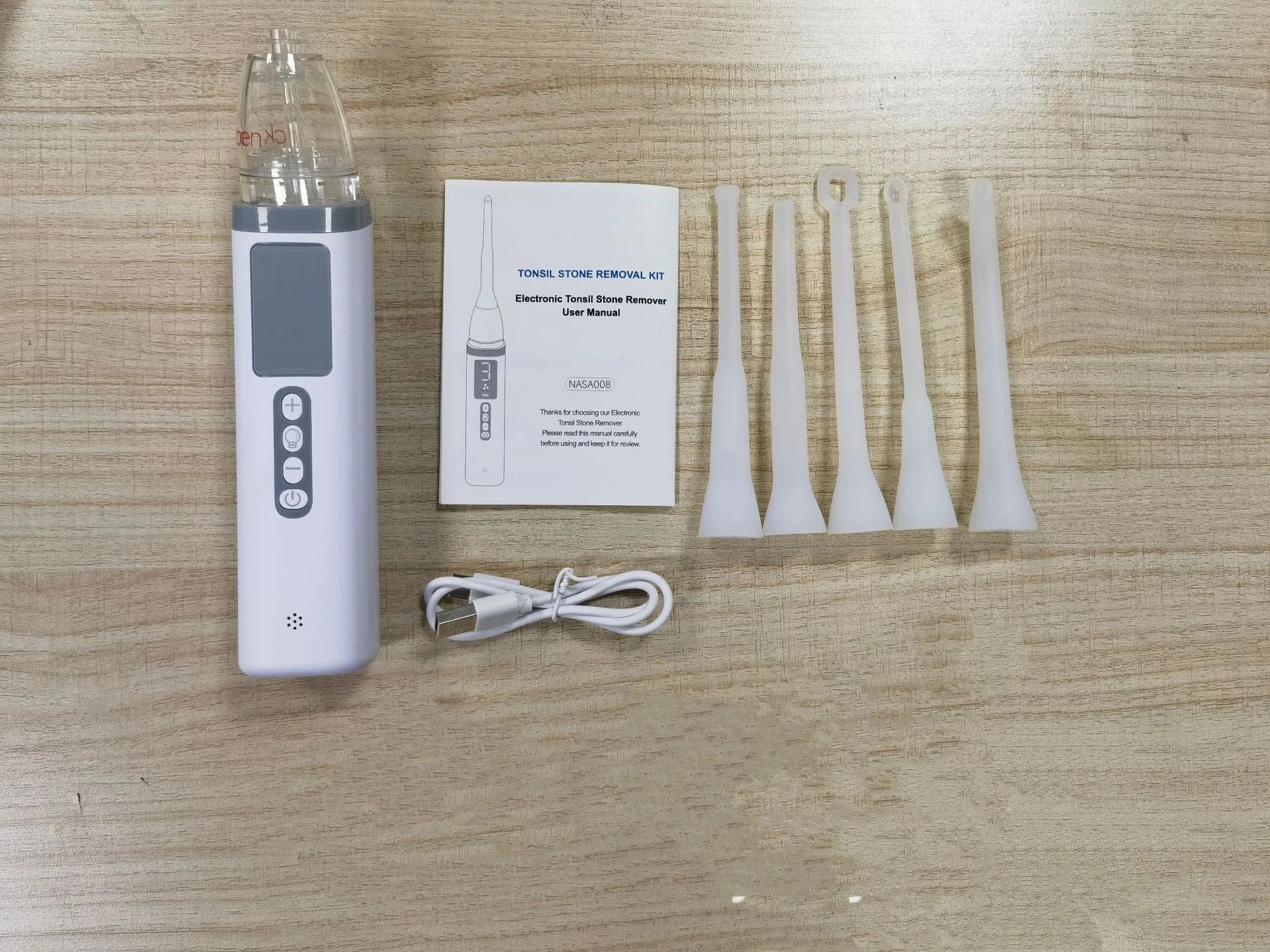 Tonsil stone removal tool with telescopic handle and two stainless steel ends for extraction and plaque scraping