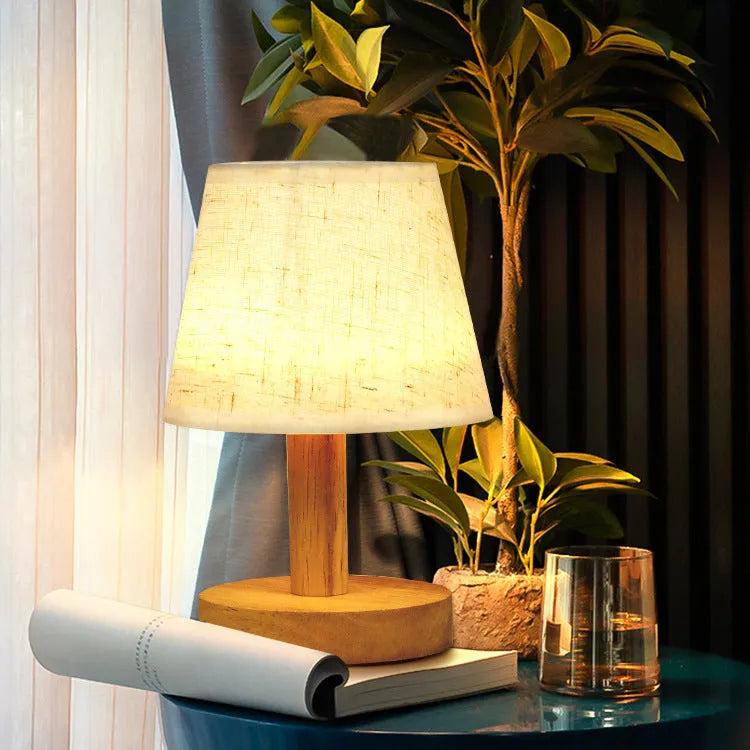 Korean style vintage pleated table lamp with jute linen shade and bamboo holder