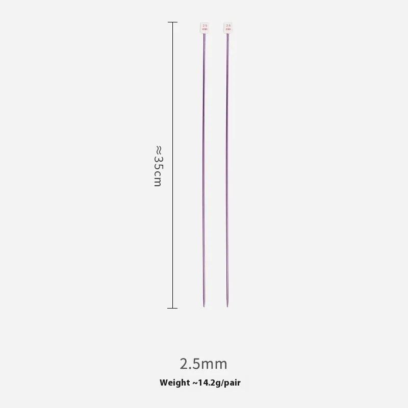 Set of lengthened crochet hooks with protective caps in sizes from 2.0mm to 10.0mm.